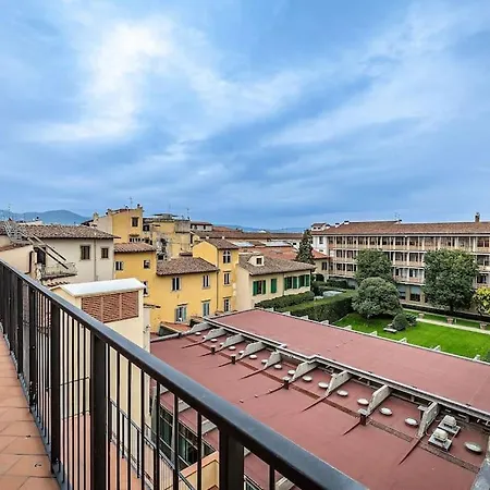 Апартаменты Floor With Duomo View