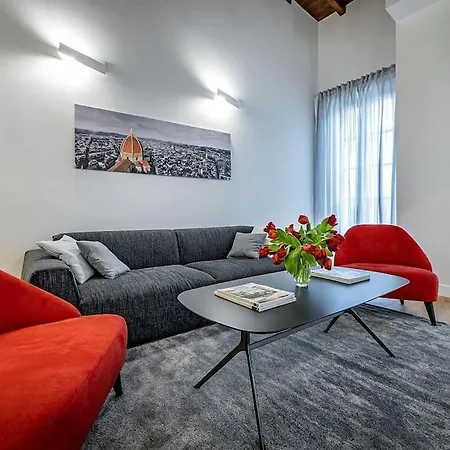 شقة Floor With Duomo View