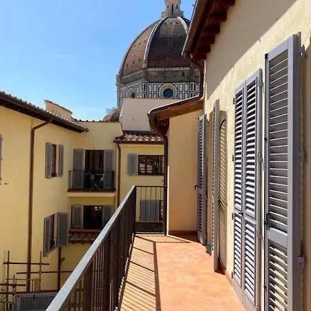 Floor With Duomo View * فلورنس