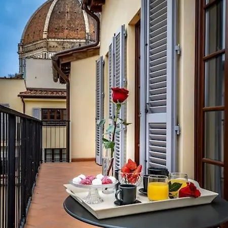 شقة Floor With Duomo View